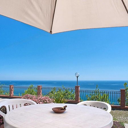 Le Terrazze Appartamenti Vacanze San Remo Exterior foto