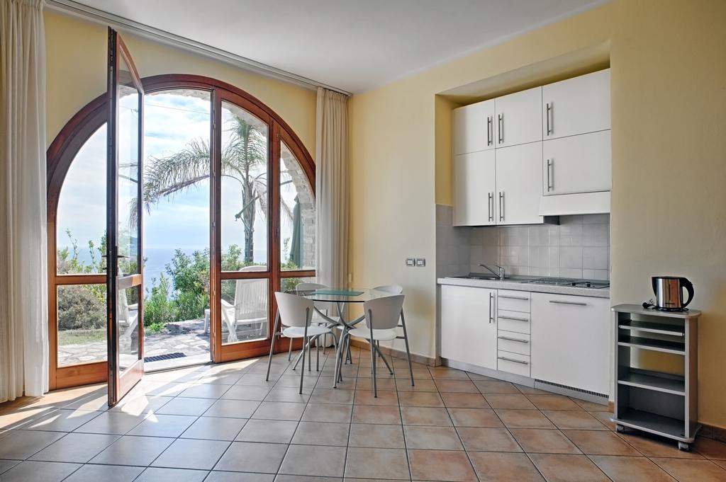 Le Terrazze Appartamenti Vacanze San Remo Exterior foto