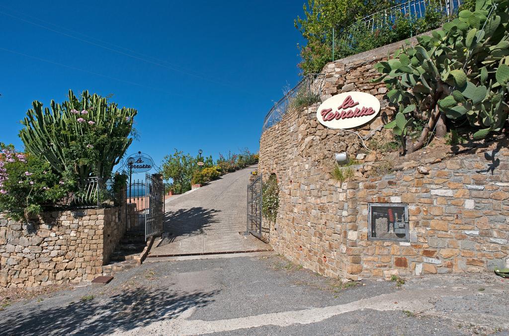 Le Terrazze Appartamenti Vacanze San Remo Exterior foto