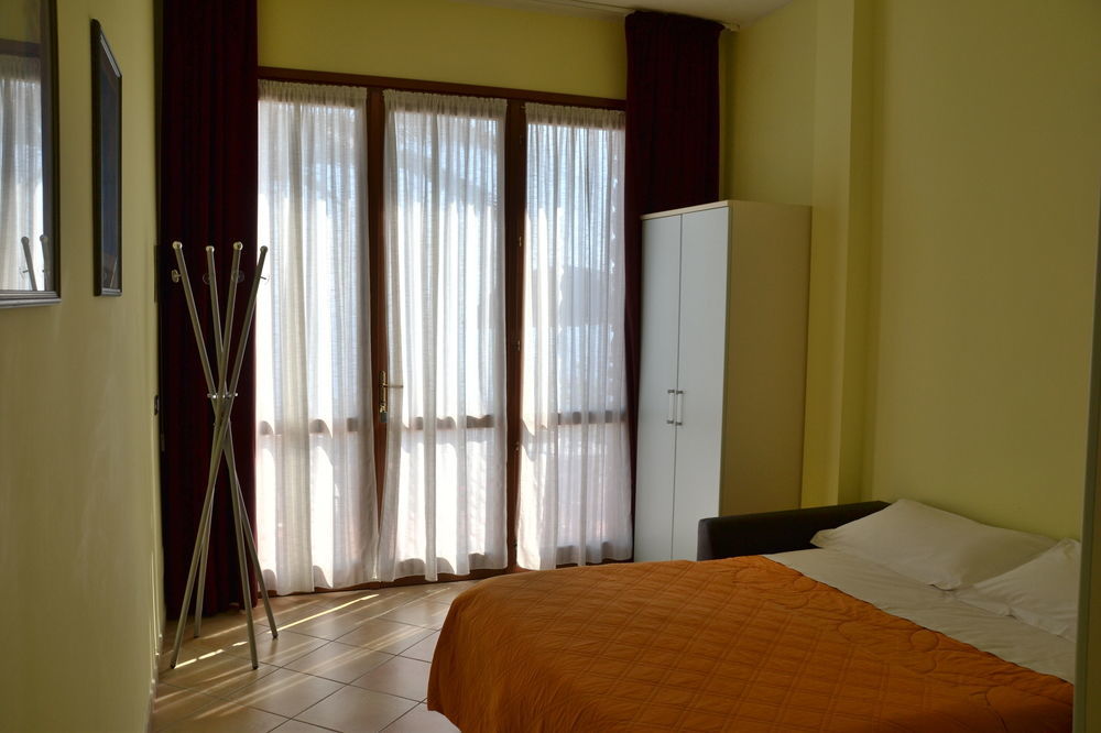 Le Terrazze Appartamenti Vacanze San Remo Exterior foto
