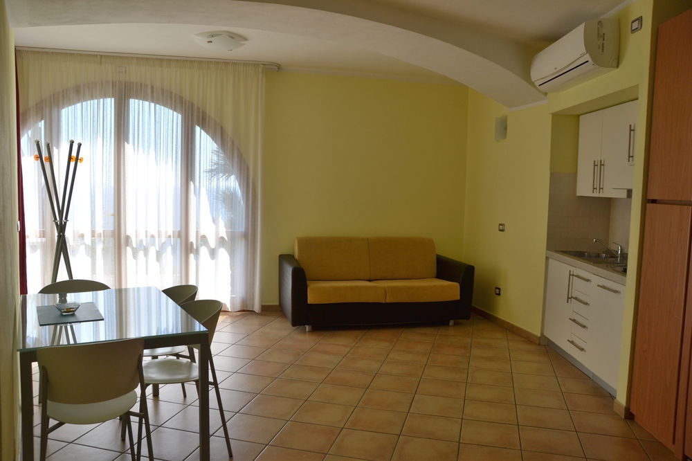 Le Terrazze Appartamenti Vacanze San Remo Exterior foto